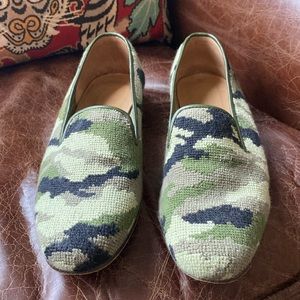 Stubbs and Wootton Camo Needlepoint Slippers, Size 9.5